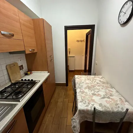 度假居 Vatican Spacious With Terrace *