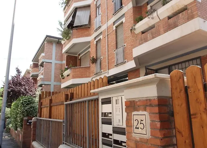 Vatican Spacious With Terrace بيت للعطل روما