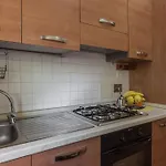 Vakantiehuis Spacious Vatican With Terrace Rome