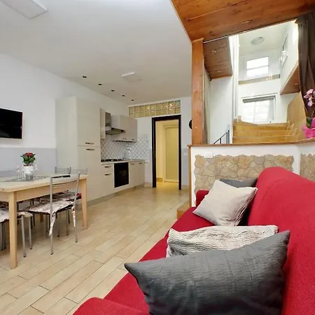 Vatican Spacious With Terrace